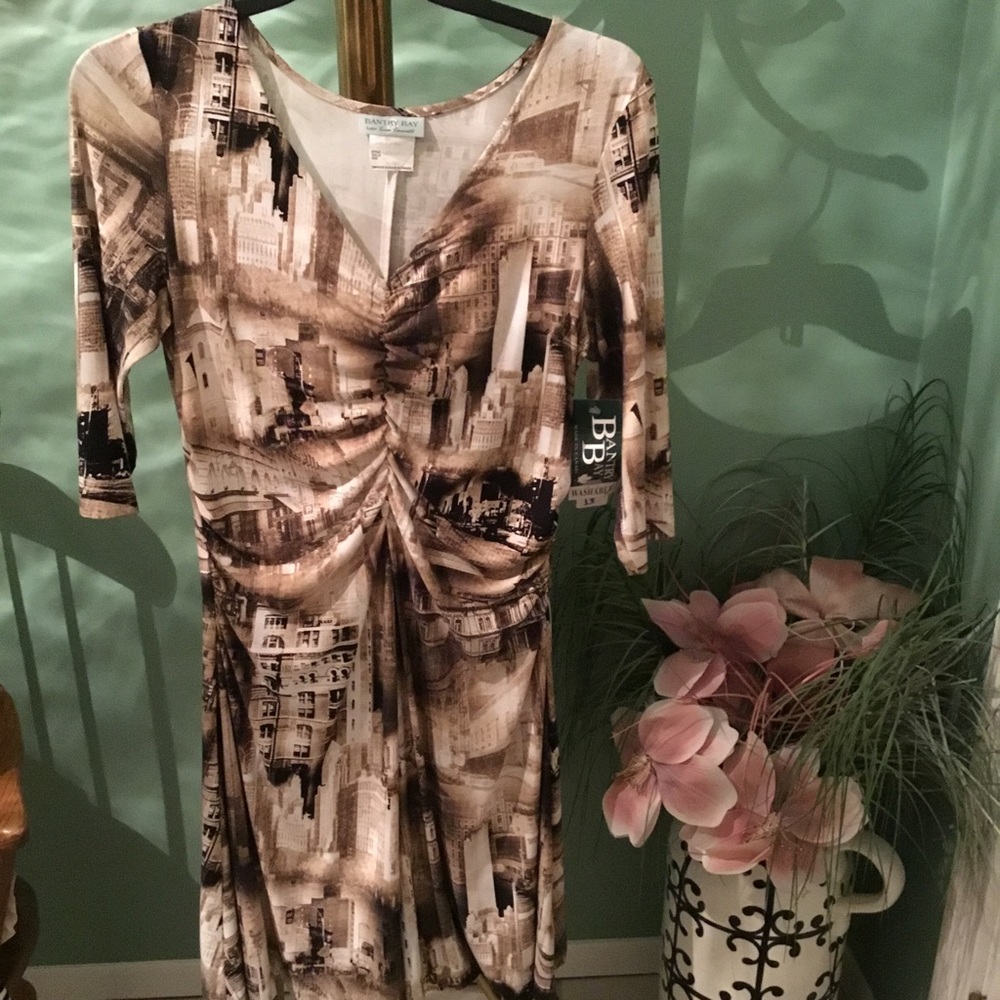 Soft Jersey Knit Boutique Dress Size L NWT